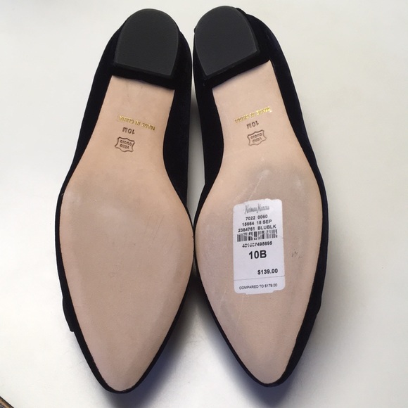 Neiman Marcus Dark Blue Suede Flats with Black Bow - Picture 5 of 11